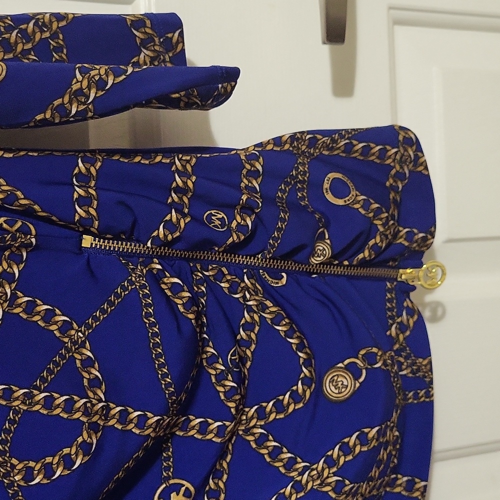 Beautiful blue & gold Michael Kors top. 3/4 length sleeves, drape neckline, Lg - Picture 2 of 4